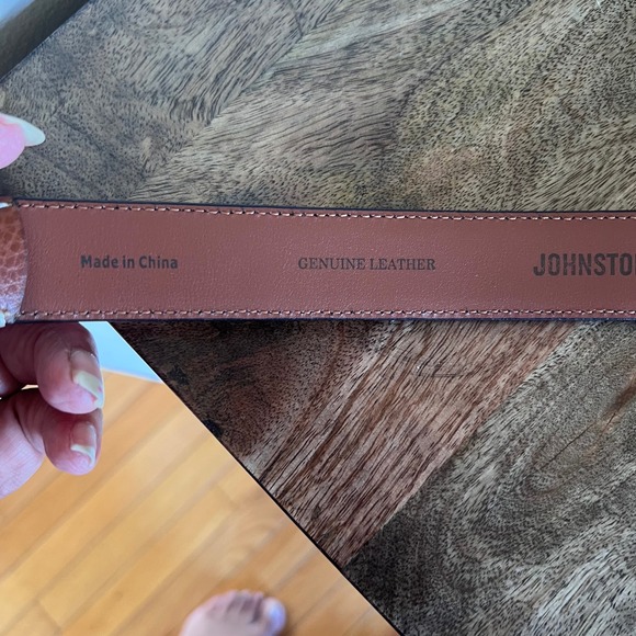Johnston & Murphy Brown Leather Belt Boys Size 22 (Size 6) Silver Buckle - Picture 5 of 6